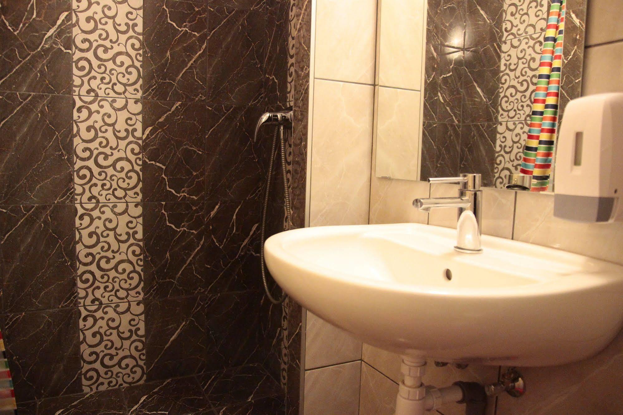 Budapest Centrum Cozy Hostel Bagian luar foto